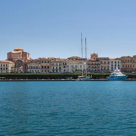 Darsena Sunset By Wonderful Italy